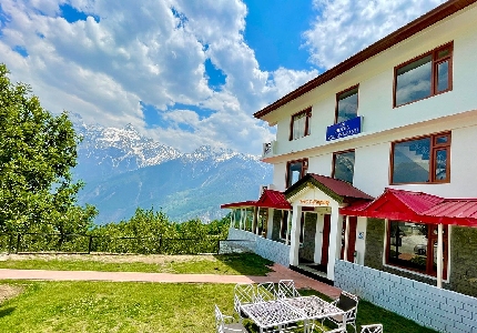 Chandigarh to Kalpa Self Drive Car
