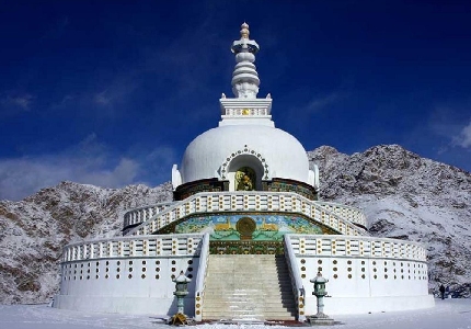 Chandigarh to Leh Self Drive Car