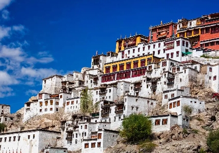 Chandigarh to Leh Self Drive Car