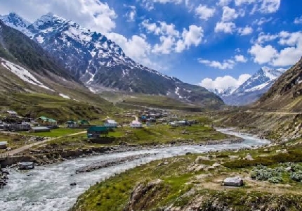Chandigarh to Manali Self Drive Car