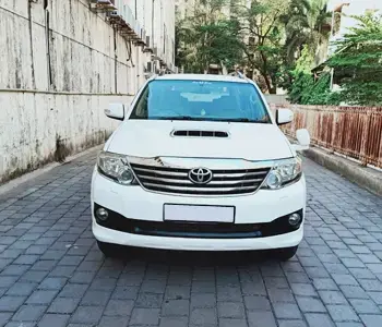 Fortuner 4x2 Self Drive Car